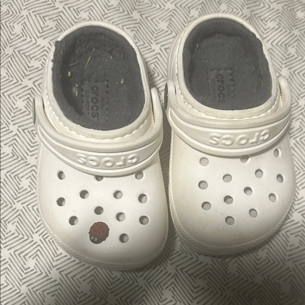 CROCS Kids White Water Shoes with Ladybug Jibbitz - 6